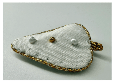Devotional White Hand-Sewn Heart with Gold Outline Ornament NZ00005-1