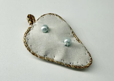 Catholic Devotional Hand-sewn heart NZ0003f