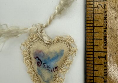 Devotional Cream Hand-Sewn Heart with Lace NZ0006e