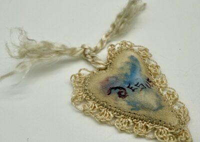 Devotional Cream Hand-Sewn Heart with Lace NZ0006c