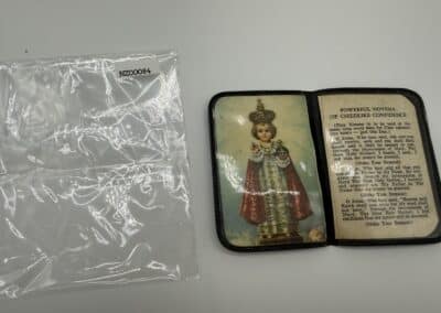 Devotional Infant of Prague Travel Altar NZ0084a