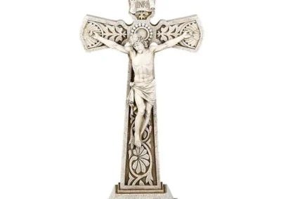 23.5 AG Garden Crucifix