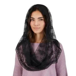 Blck Lace Infinity Chapel Veil