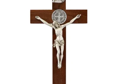 12" Walnut St. Benedict