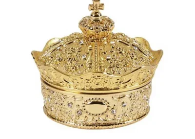 Gold Crown Box W/Arras Coins