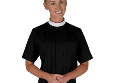 Women's Neckband Blouse - Short Sleeve