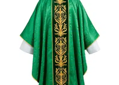 Saint Edward Collection Chasuble