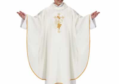 Small Grape Cross Chasuble R6989a__04392