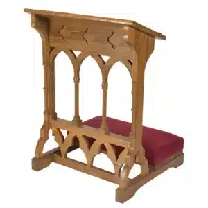 Gothic Padded Kneeler (TS990)