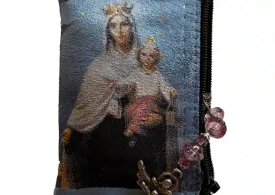 Our Lady of Mount Carmel with Child Jesus Rosary Pouch – Large Tapest Zipper Case – 4" × 6"A000014-1