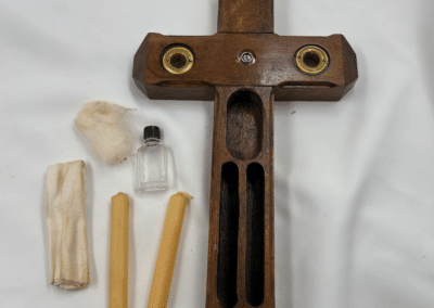 Vintage Mid-Century Catholic Sick Call Crucifix with Original Last Rites Kit – c. 1955–1975:AHZ0006-3