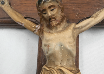 Vintage Catholic Sick Call Crucifix with Hidden Compartment, Candles & Holy Water Bottle – c. 1945–1960:AHZ0010-9
