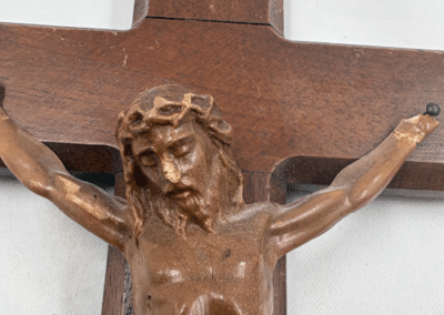 Vintage Catholic Sick Call Crucifix with Holy Water Bottle & Candles – Hardwood Last Rites Crucifix – c. 1955–1970:AHZ0012-7