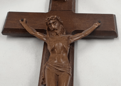 Vintage Catholic Sick Call Crucifix with Holy Water Bottle & Candles – Hardwood Last Rites Crucifix – c. 1955–1970:AHZ0012-8