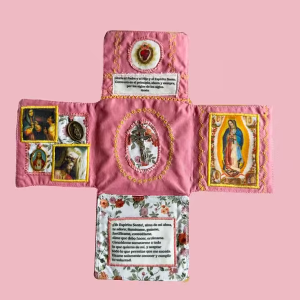Handcrafted Catholic Pocket Shrine in Spanish (Pink) Handcrafted Catholic Pocket Shrine in Spanish (Pink)