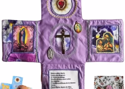 Handcrafted Catholic Pocket Shrine in Spanish (Purple) DA00004