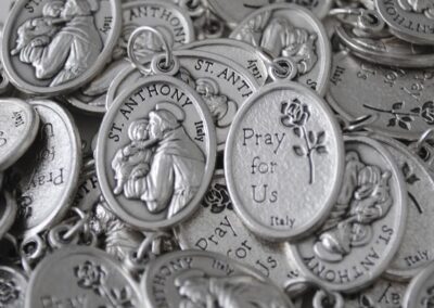 Saint Anthony of Padua Medal – Silver-Plated ZAMAC: H000006