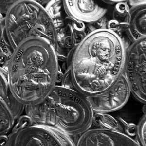 Saint Peter and Saint Paul the Apostles Medal – Silver-Plated ZAMAC – Made in Italy – 1"