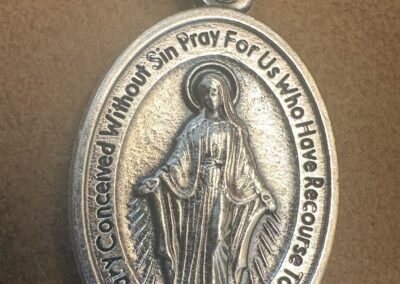 Miraculous Medal of Our Lady – Silver-Plated ZAMAC – Made in Italy – 1"