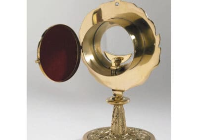 Monstrance with Removable Luna – 24kt Gold-Plated Brass