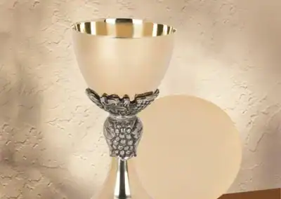 Grape and Leave Chalice and Paten Set