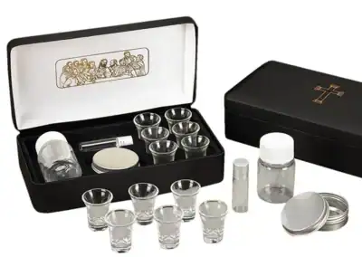 Last Supper Metal Hinged Portable Communion Set