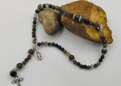 Fancy Agate Natural Stone Wrist Rosary – Five Decade Rosary Bracelet