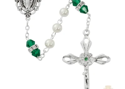 Pearl And Emerald Rosary With Zinc Center And Crucifixed